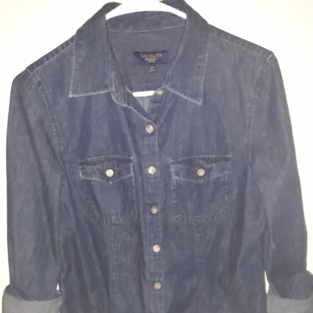 TALBOTS PETITES - BUTTON UP SHIRT SIZE 10P - DENIM